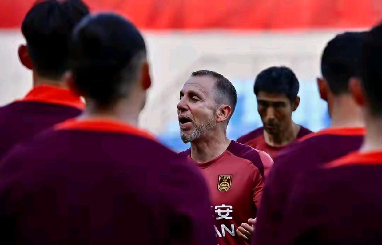 姜轶祥远射建功 U18国青1-0力克缅甸队